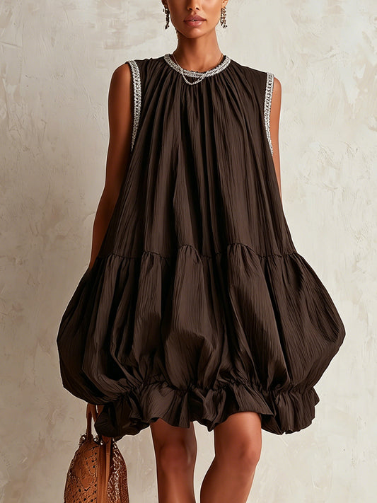 Colette | Robe courte sans manches marron à ourlet bouffant