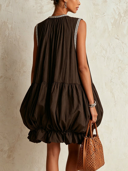 Colette | Robe courte sans manches marron à ourlet bouffant