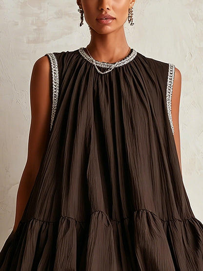 Colette | Robe courte sans manches marron à ourlet bouffant