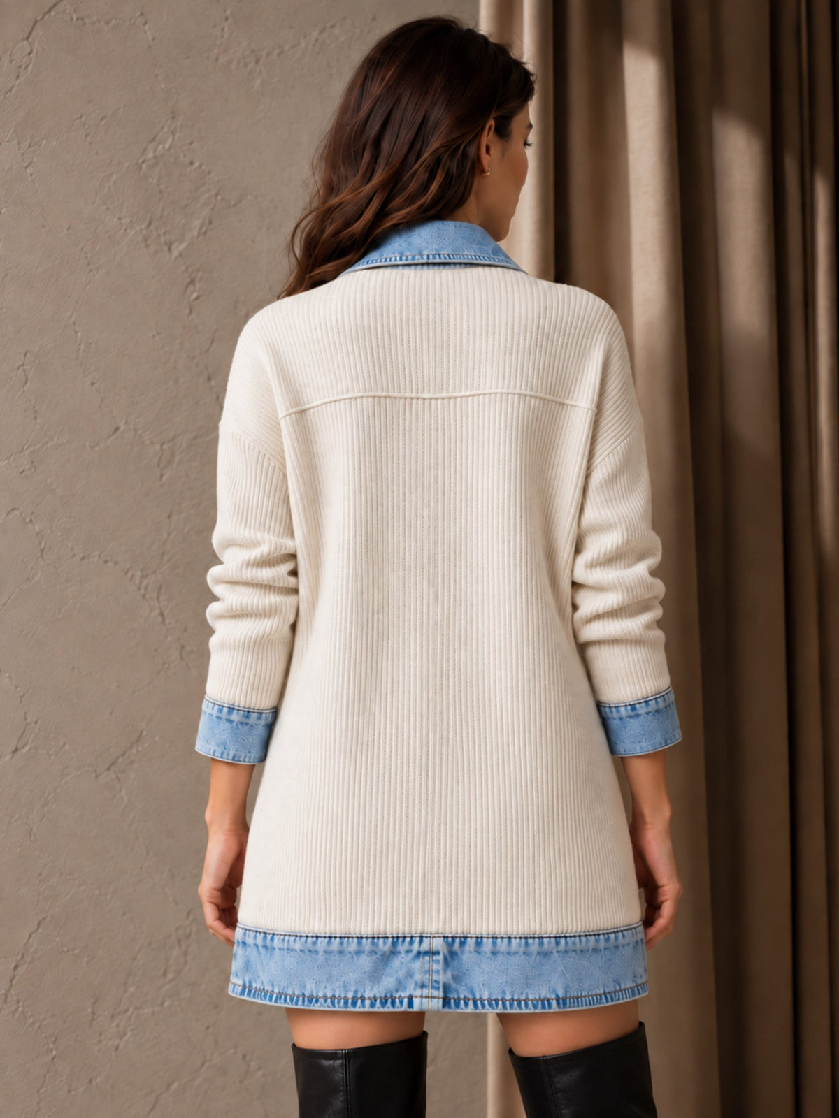 Manteau en maille côtelée élégant pour femme avec empiècements en jean