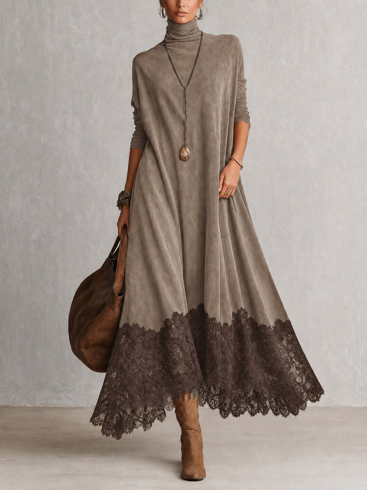 Vestido Comprido Efeito Camurça com Bainha de Renda