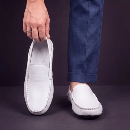 Mocassins elegantes em pele para homem