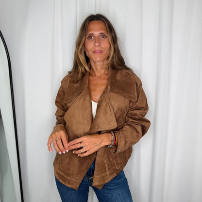 Manteau en daim camel