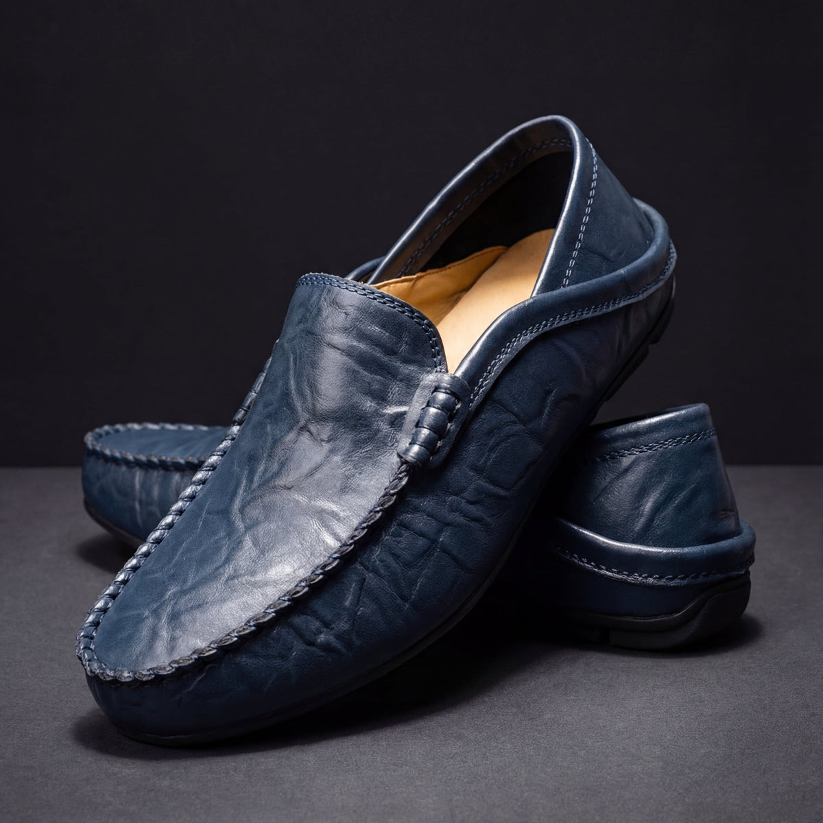 Mocassins elegantes em pele para homem