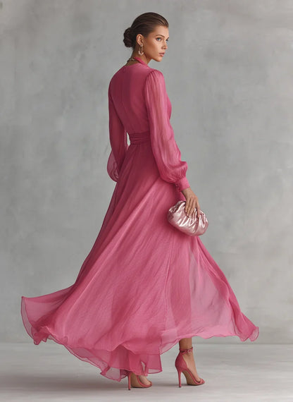 Robe longue en mousseline Gloria avec décolleté en V
